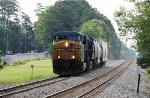 CSX 576 leads a short train L619-24 